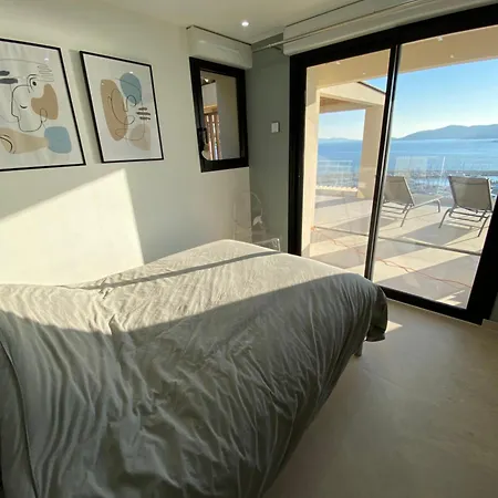 La Renarde 르 라방두